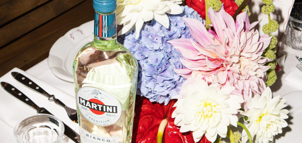 Dare To Be: MARTINI viert jezelf zijn met familie en vrienden ...